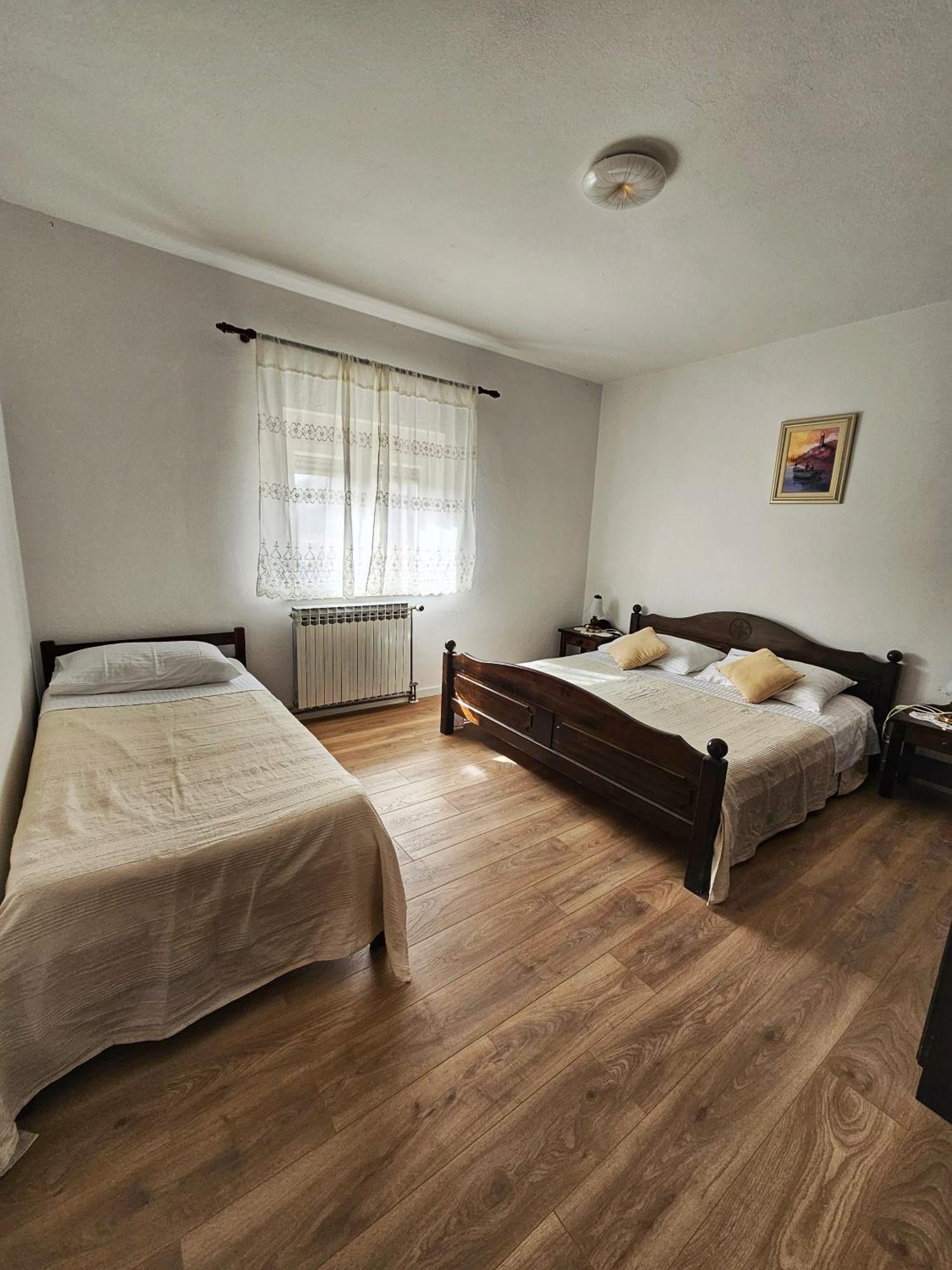 Apartments Plejic Seget Vranjica Bagian luar foto