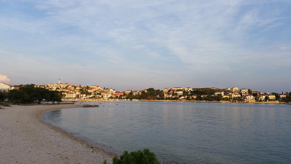 Apartments Plejic Seget Vranjica Bagian luar foto