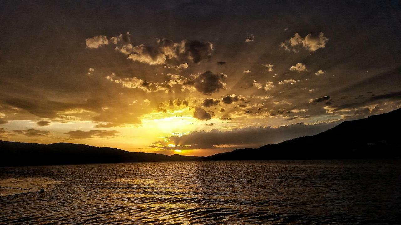 Apartments Plejic Seget Vranjica Bagian luar foto